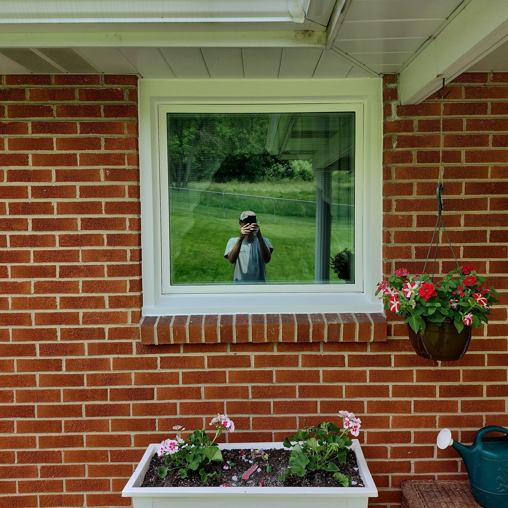Energy Swing Window