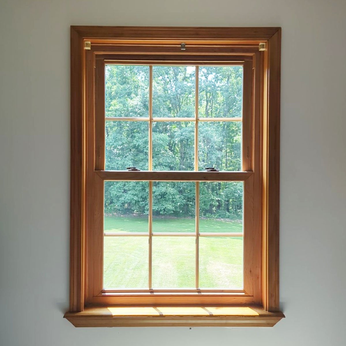 aliquippa-doublehung-window