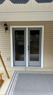 Retractable Door Screen Image