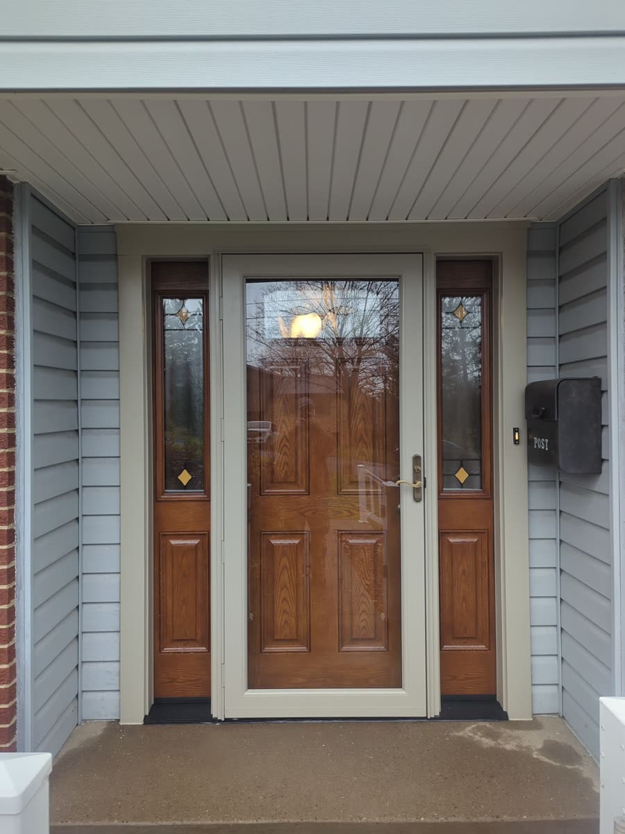 Energy Swing Windows installation on Greenvale Dr in Monroeville, PA