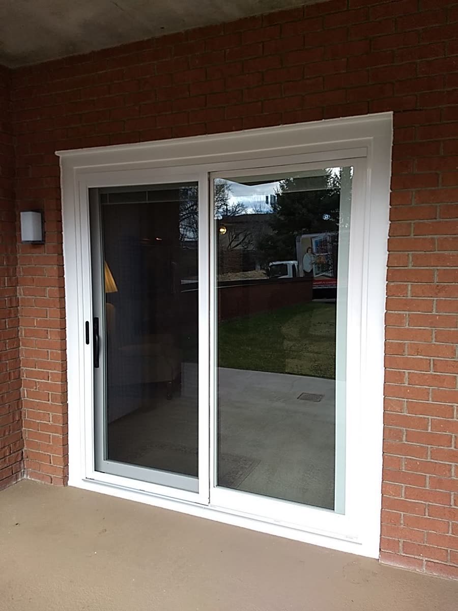 Energy Swing Windows installation on Edgecliff Rd in New Kensington, PA