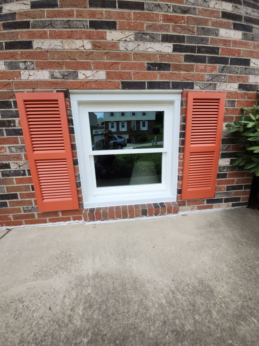Energy Swing Windows installation on Tionesta Dr in New Kensington, PA