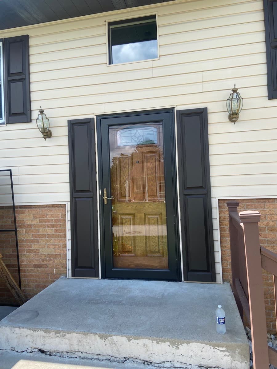 Energy Swing Windows installation on Butterfield Dr in North Huntingdon, PA