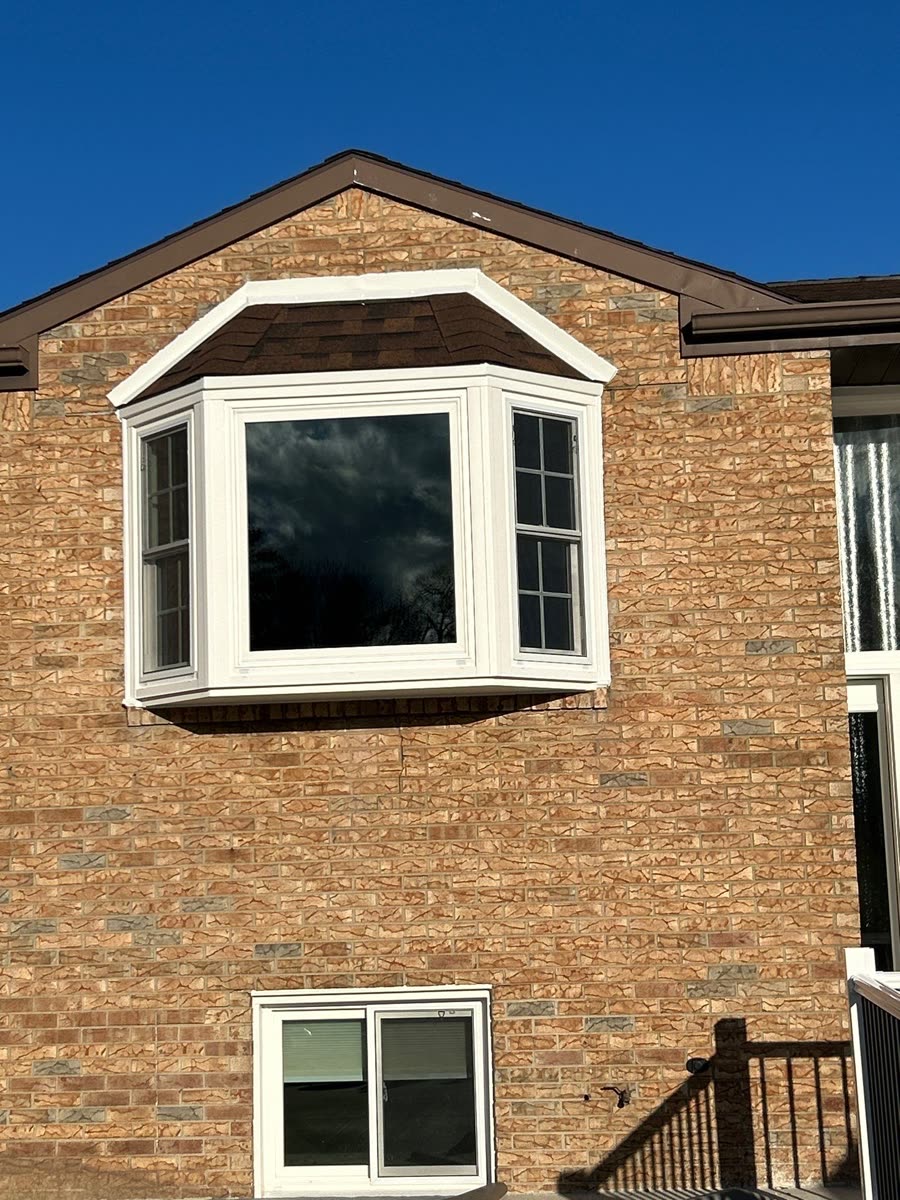 Energy Swing Windows installation on Diane Merle Dr in North Huntingdon, PA