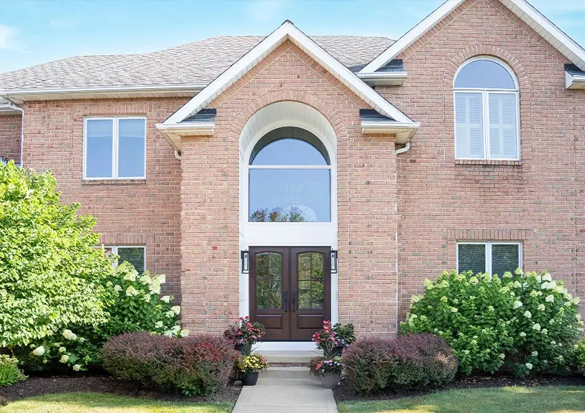 Pittsburgh-area home with Energy Swing windows and entry door